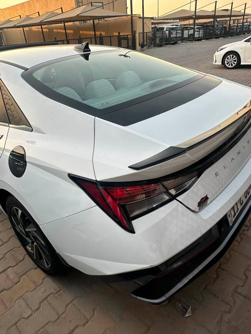 سلام عليكم
هونداي النترا خليجي اصل

فول موصفات سياره 

جديده بيه بارد قليل بل جاملغ خلفي الايسر شويه

موصفات 

بصمه 

فتحه

شاشه جبيره

تحكم ستيرن

كامره 

حساسات

ويل كروم

مري شفط

اشاره مرايه

تبريد قطعتين

تشغيل عن بعد

لايت زنون عالي ناصي

السعر 172$وبيها مجال قليل

مكان سياره كربلاء تحويل مشروع وطني ثاني يوم بااسمي

***********
