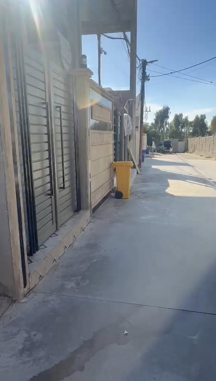 ارض للبيع 🔥🔥
📍حي الفلاح الاولى 
قرب جامع محمد فائق 

المساحة ١٠٠ متر 
الواجهة ٥ متر 

شارع صبة ٨ متر 
موقع مميز وهادئ

شرط التحويل 

للإستفسار 
***********
***********
