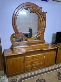 غرفة نوم • للبيع