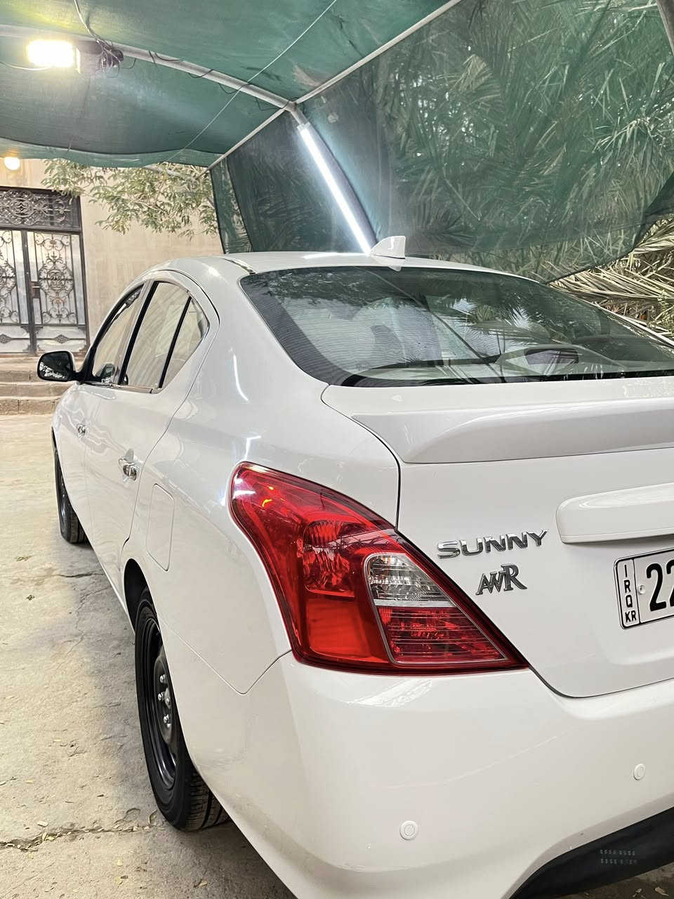 نيسان سني هندي
مديل ٢٠٢٤
ماشية ١٤ الف فقط 
بيها قطعتين صبغ بيبان ثنين فقط
ترقيم جديد سنويا ٢٠٣٢
البصرة المعقل 
رقم ***********
