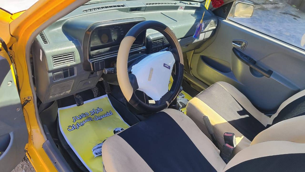 للبيع ٢٠١١ سياره جديده رقم كربلاء ألماني اخوان اليشتريهه مطلوبه هيه عليه *********** اني مكلف بل نشر الاستفسار اتصال علئ الرقم صاحب السياره
