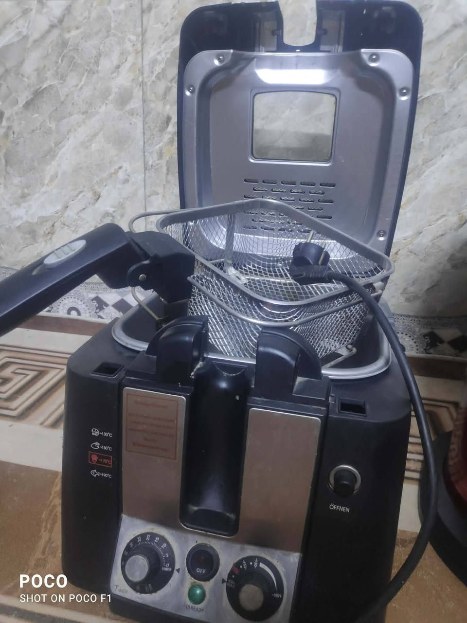 مكنسه كهربائية 35وبيه مجال شواي ه 25


**إذا كنت صاحب هذا الإعلان وتريد حذفه لأي سبب، رجاءا أرسل رسالة إلى الدعم الفني**