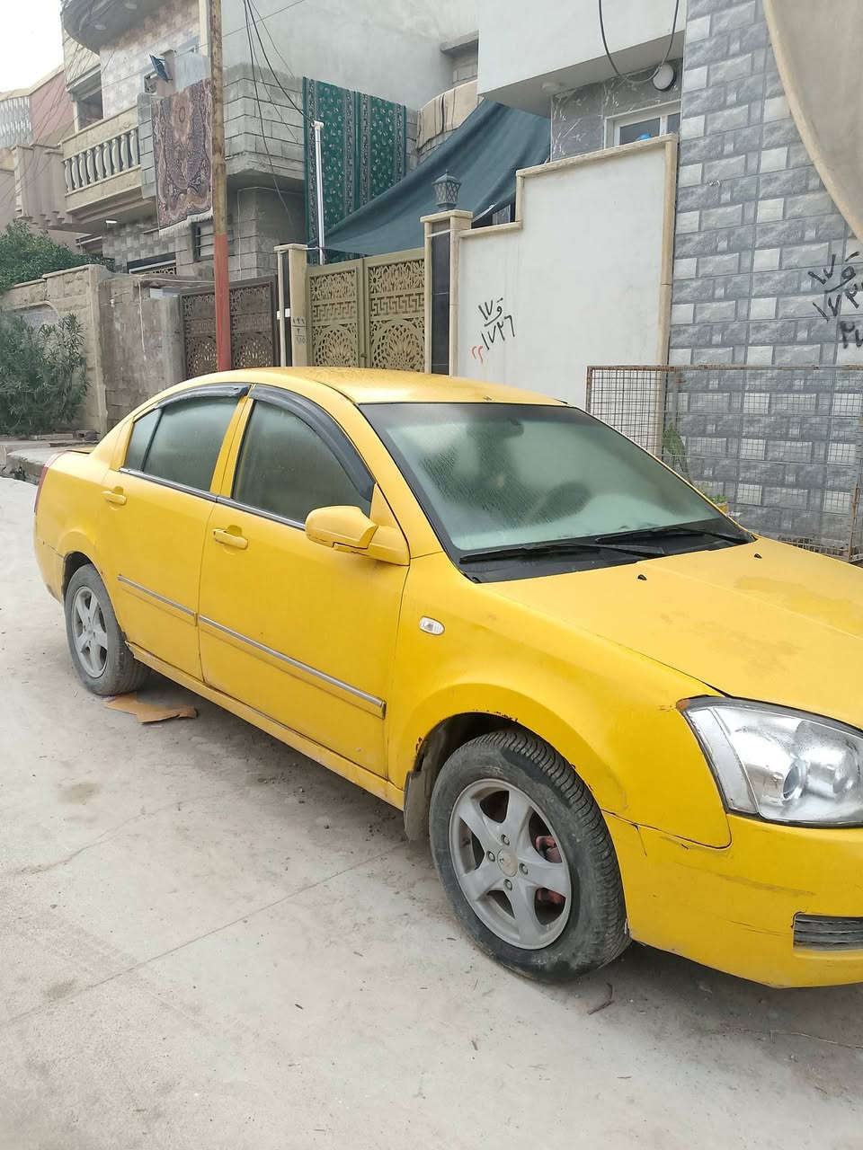 شيري A5 للبيع 27 و بيها مجال
سنويه 2029 
رقم بغداد 
هيئه و غرامه 0 
محور كير و مكينه فرخ بطه شرط 
ما مسجل كابون بانزين 
شرعيها موجود بالموصل 
شرط التحويل 
مكاني سومر/جمعيه زيونه 

***********
***********
