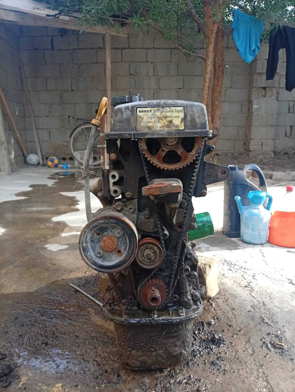 محرك سيكي شقال بس بي تنقيص بدل  ركات وان وان ما 

عجبك طلع  مكان بابل وارديه خارج  رقم ***********

سعر 75 بي مجال قليل  بيع مستعجل كلش ما توصل عله نت
