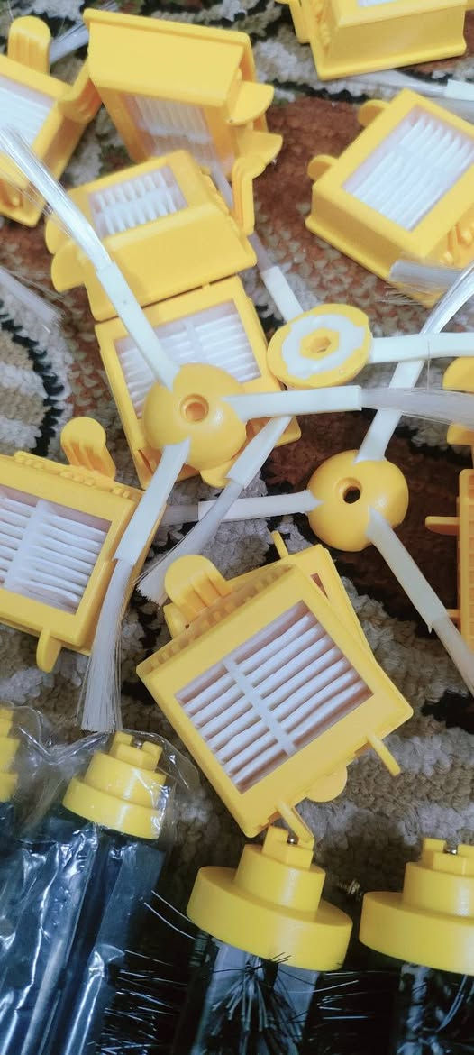 السلام عليكم.
ادوات احتياطية فلاتر ، وغيرها لأجهزة الروبوت ابيعهن كلهن مو مفرد.. قيم واخذ باليرضي الله وضميرك.
***********
