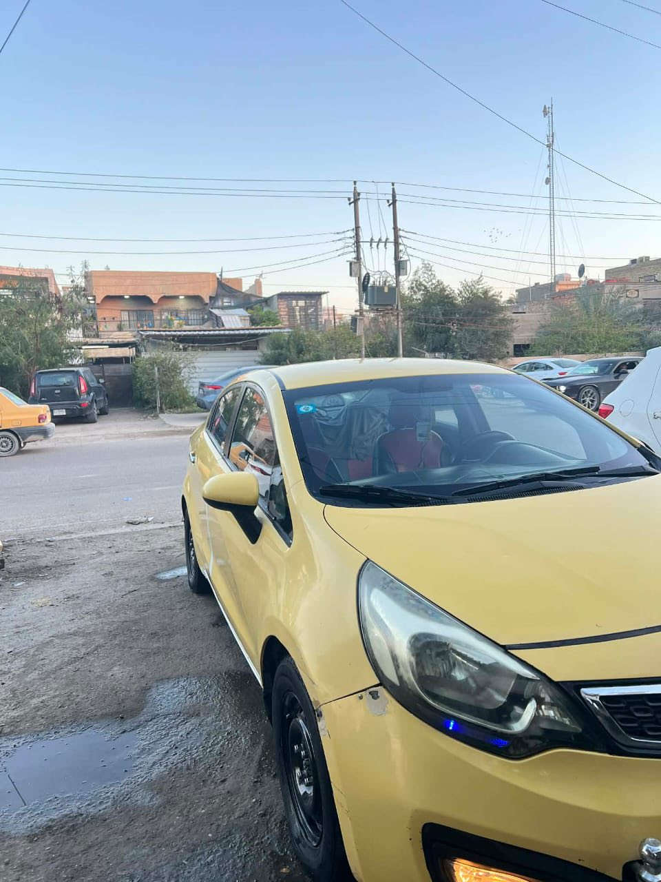 سلام عليكم كيه ريو موديل 2012 خليجيه بدون حادث السياره جاهزه تفاصيل اكثر اتصل ع رقم *********** مكاني بغداد العامريه السعر ٧٥
