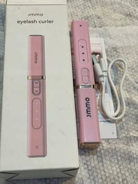 مستلزمات صالون • مكياج