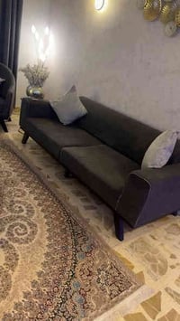 تخم تركي يصير سرير ٨ مقعد ٦٥٠  ثلاجه هيتاشي ٧٥٠ جهاز رياضه جديد ٢٥٠ مح...