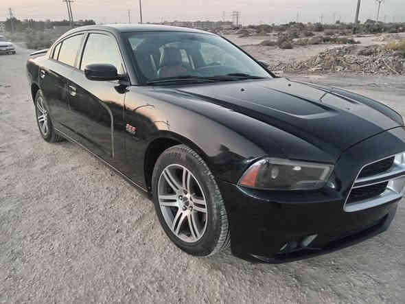 سلام عليكم ورحمة الله سيارة جاجر 14 حاويه أدوات مكفول من الكص مكينه اوكير مكفوله السيارة كندي بدون ظربه مكفوله مكينه 3600 كير طياره تخم تايرات 4 هذا رقم صاحب السيارة (***********) اني مكلف بالنشر
