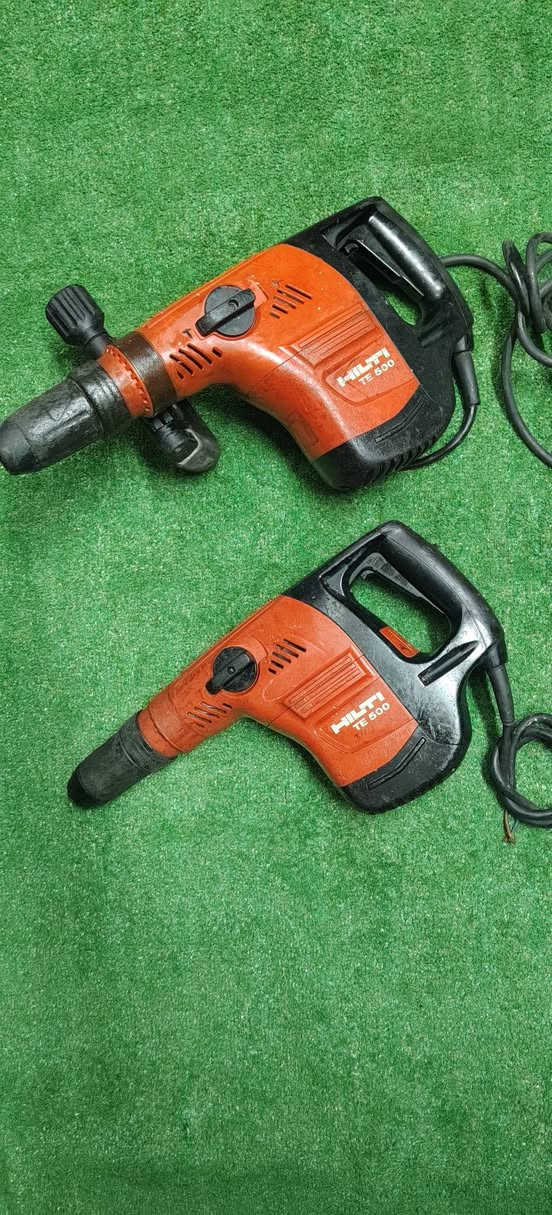 محتاج هلتي اعمال شقه Heavy Duty
TE50AVR
TE500
لحجز والاستفسار 01018972257 متاح شحن لجميع المحافظات @أبرز المعجبين #فبريكه_للعدد_والمعدات2750


**إذا كنت صاحب هذا الإعلان وتريد حذفه لأي سبب، رجاءا أرسل رسالة إلى الدعم الفني**
