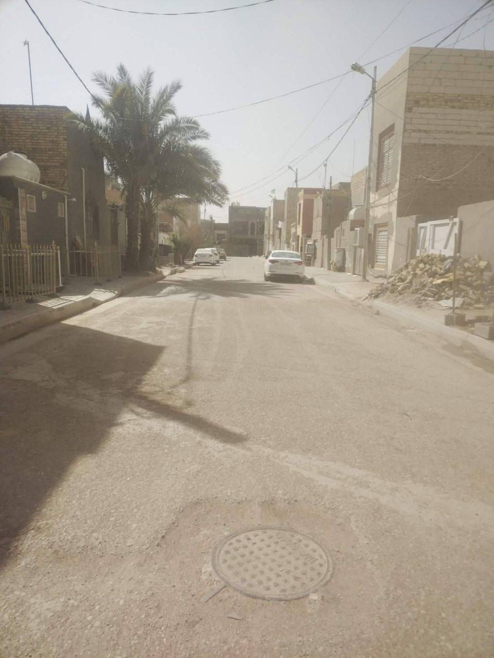 السلام عليكم بيت قديم للبيع ينباع  بالخصيمة موقع ممتاز بنص الخصيمة بالقرب من مدارس يم مدرسة اعدادية بنات
مدراس يمه و بالقرب منه مركز شرطة +مستوصف و منتزة و موكب شوراع خصيمة كلها مبلطه مجاري كاملة و منطقة هادئ جدا 
كلشي متوفر بيها منطقة كوفيات مجمعات مولات مطاعم
مساحة البيت 120متر 
الرقم للاستفسار 
***********
