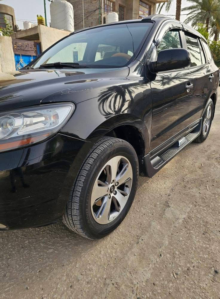 سلام عليكم
سيارة سنتافيا موديل 2007

فول مواصفات عدا البصمة

حجم المكينة (3300) المرغوب

6 سلندر  مي زيتي وبانزين كله محسن السياره معتني بيه بيه تخم تاير جديد 

ماكينة وكير وتبريد ثلاث قطع كلها جاهزة 

تخم تايرات حدادية كهربائيات جاهزة

سيارة ترايها فول 

سبعة راكب 

بغداد رقم انكليزي 

تحويل مباشر 

شاشة تاب حديثة 

كشن كهربائي تدفئة كشنات

غرفتها مغلفه نايلون 

سيارة وارد أمريكي 

ضررها جاملغ الأيمن 

وبيها صبغ الجاملغات وباب السائق وباب العبري مصبوغات توحيد لون 

السياره كله ليبل واحد فقط البنيد مبدل

السعر 115 وبيها مجال

الشراي يتصل على صاحب السيارة 

***********

مكان السيارة بابل شارع 60
