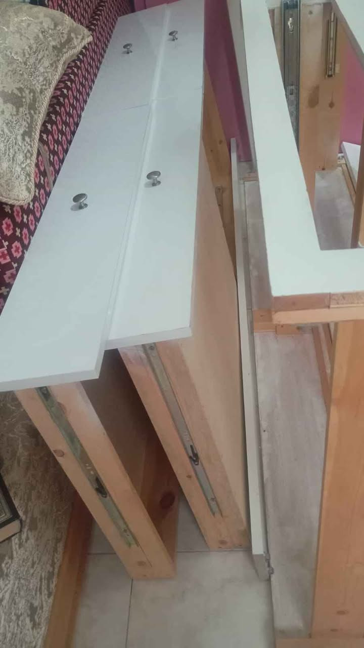 عين عودة.  الفردوس 
2 نوامس.   عود ليتر.    للبيع. 2 دقة.  وحدة فيهوم رونجمن
للبيع. 2.       للجادين فقط تمارة, الصخيرات ـ تمارة


**إذا كنت صاحب هذا الإعلان وتريد حذفه لأي سبب، رجاءا أرسل رسالة إلى الدعم الفني**