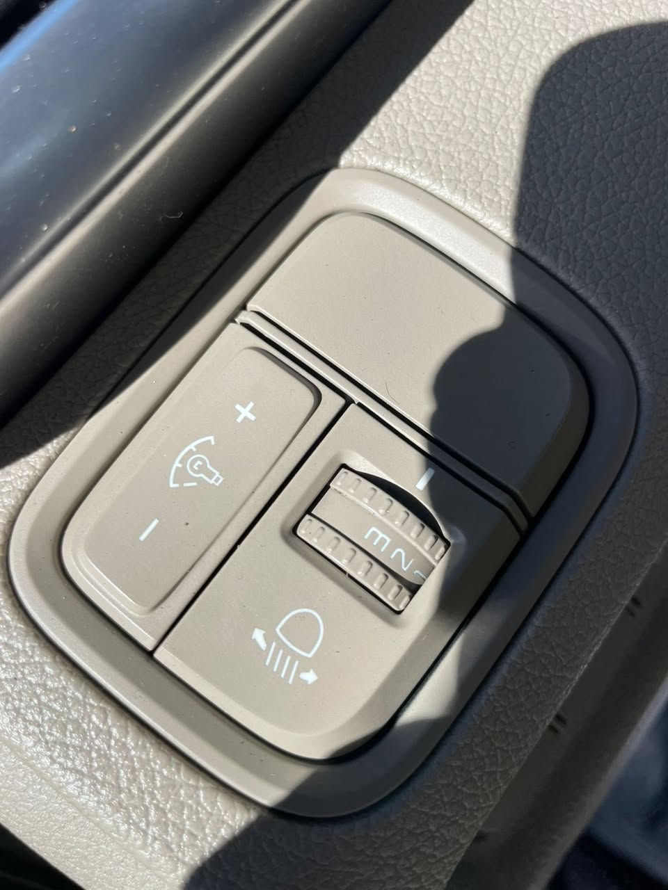 دفعه700
كيا اوبتما (هايبرد) موديل 2018 فحص كامل 7 جيد 
وارد كوري 
فل كامل بانورما اعلي صنف 
فتحه بانورما 
اعلي صنف
للبيع اقساط علي الهويه الشخصيه 
دفعه 700
للاستفسار 0781418917
0786600758


**إذا كنت صاحب هذا الإعلان وتريد حذفه لأي سبب، رجاءا أرسل رسالة إلى الدعم الفني**