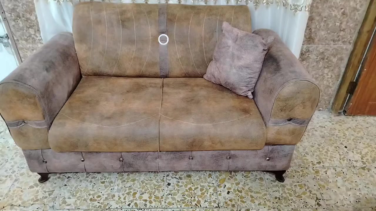 سلام عليكم عدنه تخم للبيع سعر 200 وبي مجال***********
