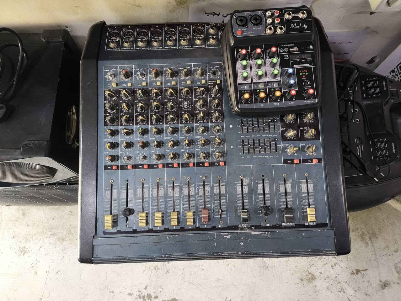 مكسر وسماعات واورك كله شلع٦٥٠ وبي مجال عنوان كركوك ماعندي توصيل


**إذا كنت صاحب هذا الإعلان وتريد حذفه لأي سبب، رجاءا أرسل رسالة إلى الدعم الفني**