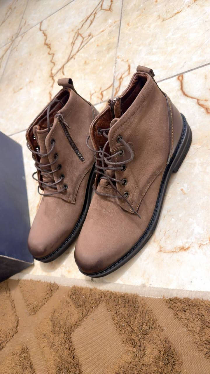 متاح سلام عليكم اخوان هذن كلهن جلد طبيعه غرض عن حاجه قياس 41 مامستعمل اقل شلع 25 الف ابيعن شلع مال خمس زواج مشتريهم ***********
