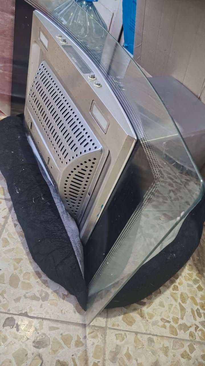 شافطة مستخدمة للبيع ب٣٥ بغداد حي أور سبع قصور شارع ابو احمد *********** يوجد توصيل
