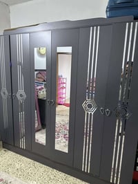 غرفه نوم تركي 5 قطع استخدام أسبوع فقط السعر 500 الف وبيها مجال للاتصال...