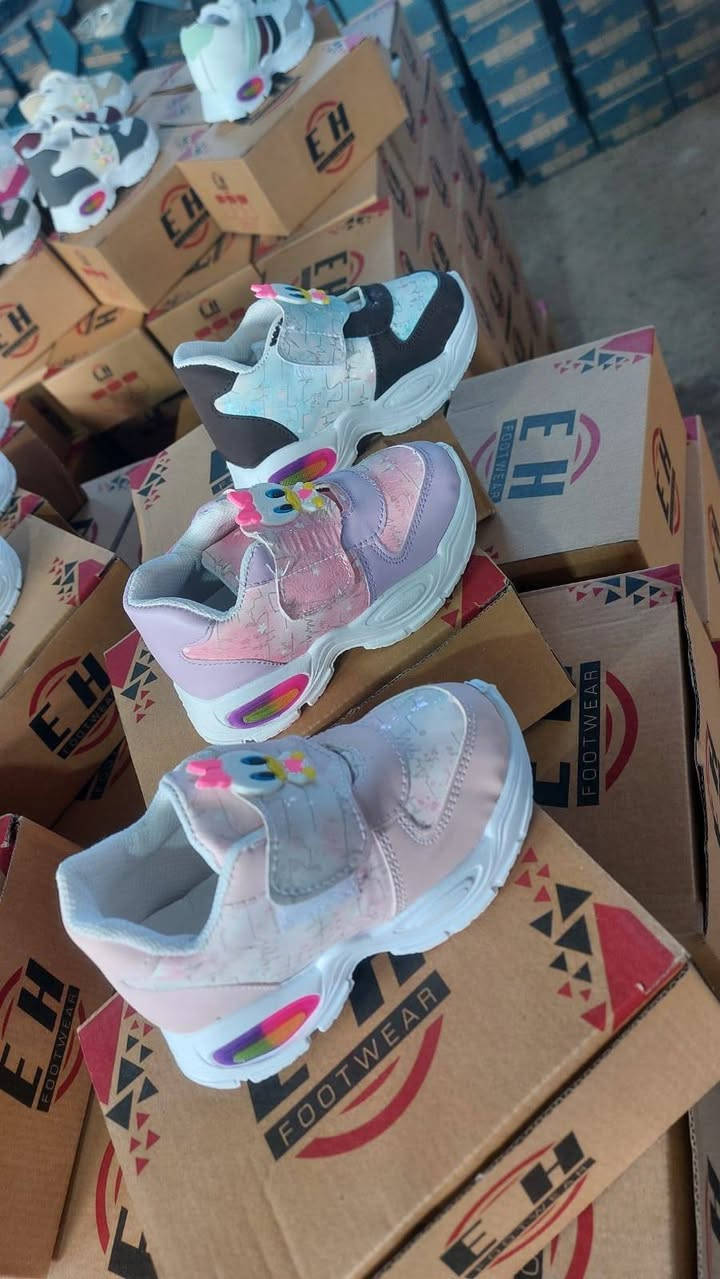 بيبي نور موديلات عملية وخفيفة توفر الراحة للطفل، مع ألوان جذابة مطلوبة في السوق وسهلة البيع داخل المحلات🤩🤩🤩
📌 خامات مريحة وجودة جيدة
📌 تصميمات مناسبة للأطفال
📌مقاسات متنوعة
📌 أسعار جملة مميزة (حرق أسعار)
 📌شحن لكل المحافظات 
فرصة ممتازة للتجار لتجديد قسم الأطفال ببضاعة مطلوبة وسعر منافس🔥🔥🔥🔥🔥🔥


**إذا كنت صاحب هذا الإعلان وتريد حذفه لأي سبب، رجاءا أرسل رسالة إلى الدعم الفني**