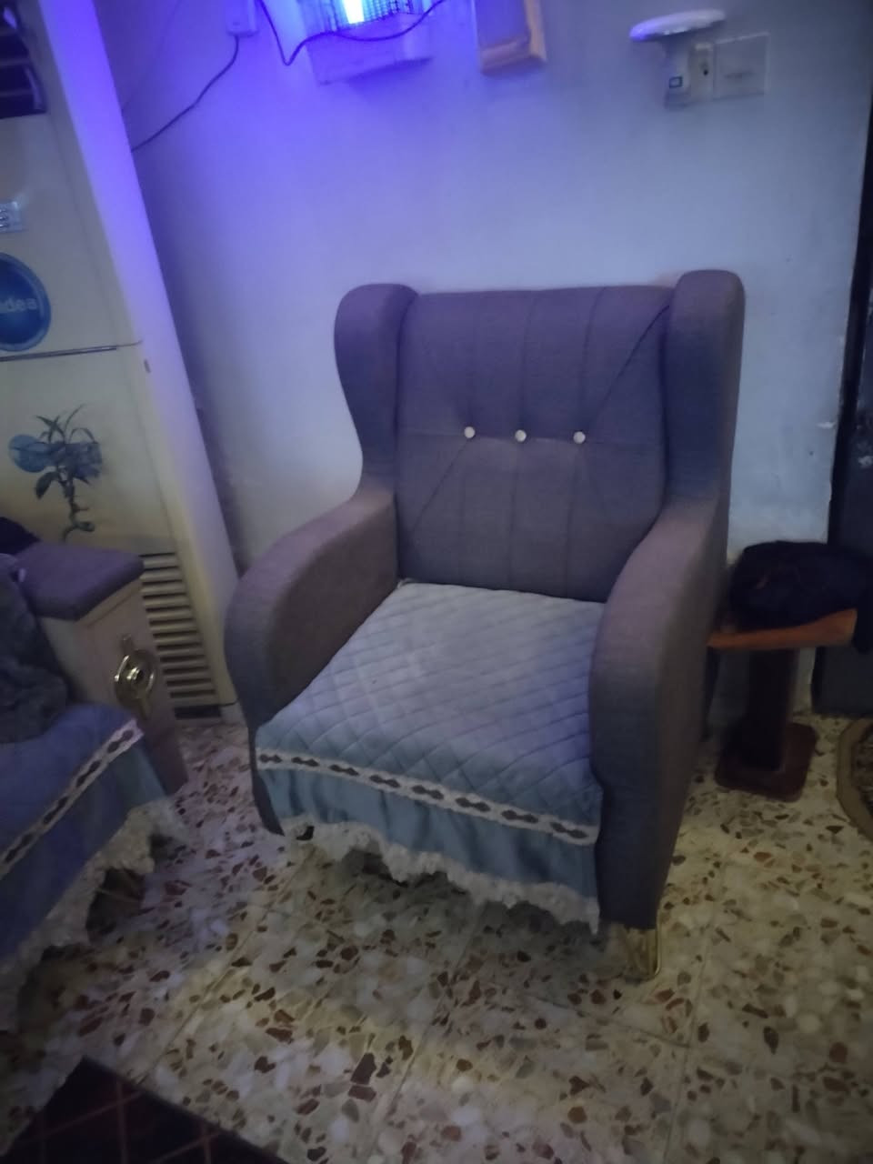 كلشي وسعره
التخم ٤٥٠
الثلاجه ١٢٥ بيهه مجال
والسبلت ٤٠٠


**إذا كنت صاحب هذا الإعلان وتريد حذفه لأي سبب، رجاءا أرسل رسالة إلى الدعم الفني**
