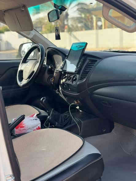 بيكم L200 . 
موديل 2020 
بأسمي السياره

سياره حلوه ونضيفه عله وضع الشركه 
 ***********  الهاتف
