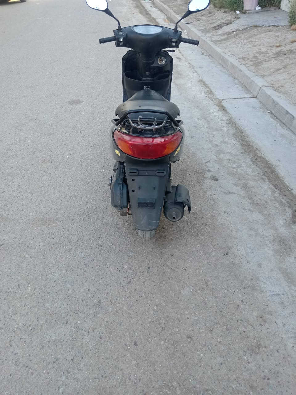 دراجه بريز ابلاديه مكينتها حيل ناعمه سلف هندر كهربائيات كلها شغاله اوراقها كامله السعر 500 العنوان الشعب التلفون ***********
