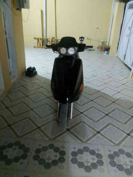 دراجه فراشه نظيفه كل شيء شغال استوهم جفته السعر 350 وبيها مجال العنوان ديوانيه قضاء السدير اتصل على الرقم ***********
