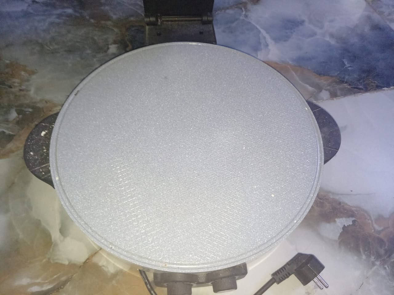 خباز كهربائية غير مستعمل
تصير بيتزا  لحم بعجين فطائر 
ماخذته 90اريدهه 70


**إذا كنت صاحب هذا الإعلان وتريد حذفه لأي سبب، رجاءا أرسل رسالة إلى الدعم الفني**