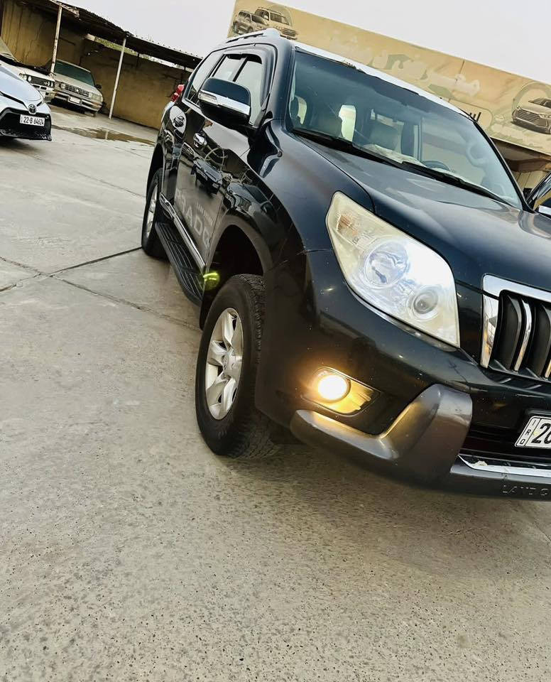 للبيع او مراوس
برادو موديل 
 2010 خليجية
 مكفولة كفالة عامة لا ضربة ولا صبغ
 مكينة 2700( 4 )سلندر 
7 راكب 3 قطع تبريد تحكمات جهتين 
حاكية حساس خلفي
 شاشة كامرة دوارة  اشاير بلمري
 مري شفط 
ثلاجة
 فور ويل 4×4 ويل كب
 سبير تعليك
***********
***********
