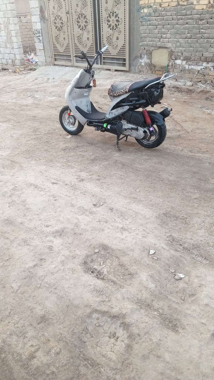 دراجه ماكس منغولي البيع دراجه نضيفه او نضف من صوره بعد دراجه كله شغاله هندر واحد تشتغل الشراي يدش خاص لوتي اطلع كبل 😅🤍


**إذا كنت صاحب هذا الإعلان وتريد حذفه لأي سبب، رجاءا أرسل رسالة إلى الدعم الفني**