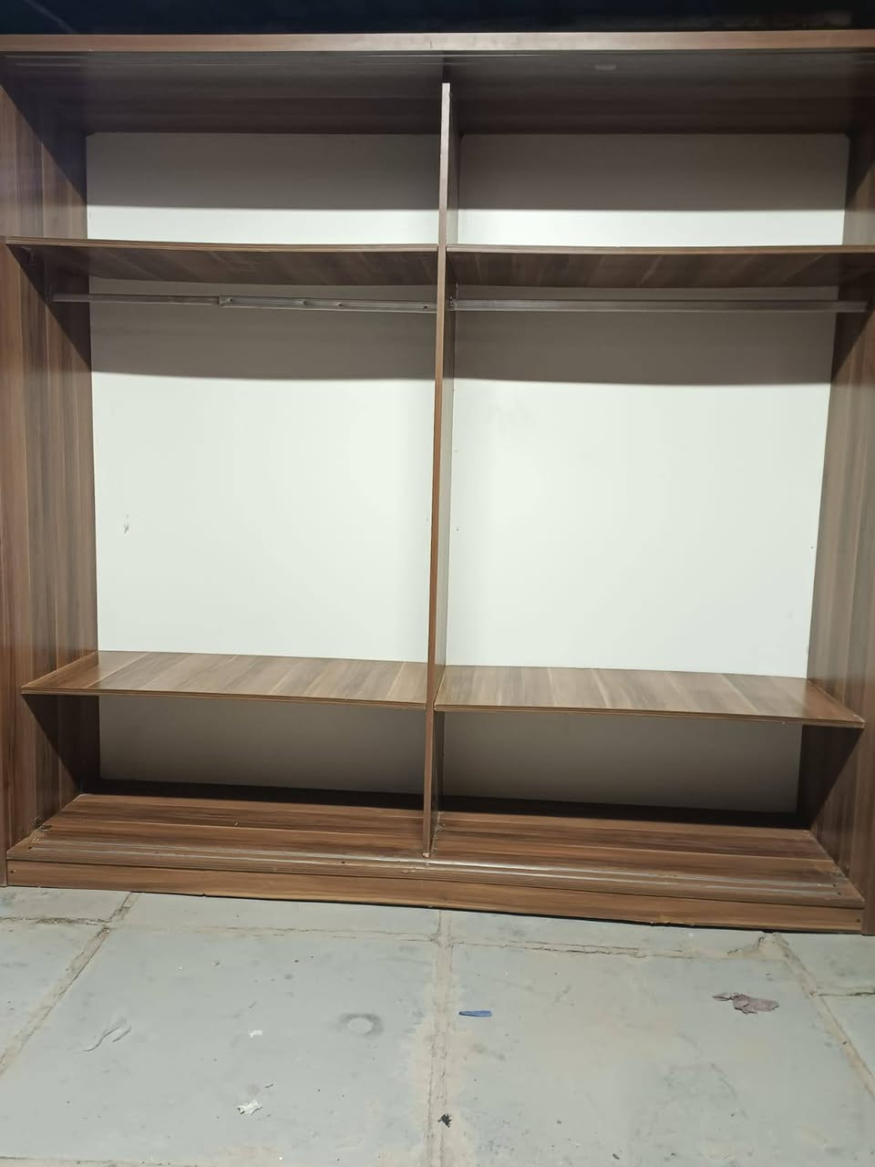 غرفه تركي ٥قطع ٢٥٠ قفل أبو دشير ***********
