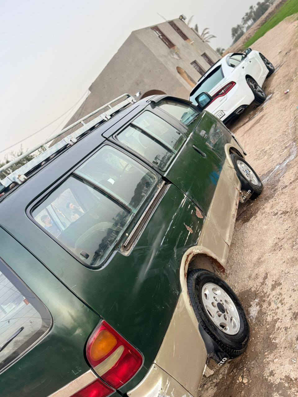 سلام عليكم سياره بريجو مديل الفين مدور ثاني يوم سنويه 27  مكينه وكير وكسن مكفولات عايزه بس دبلات سعر 55 وبيه مجال لشراي مامتجود عل فيس بس عل راقم مكان نجف عباسيه ***********
