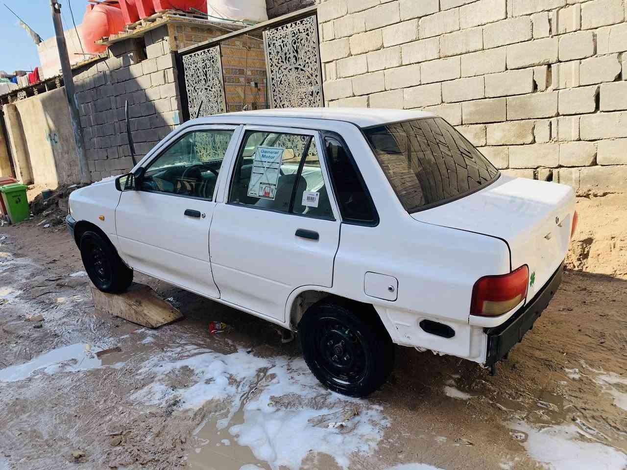 سلام عليكم سايبه مديل 2011كفاله من ضربه مصبوغه جماليه فقط برانكيت نضيف رقم بصره سنويه 2027راعيه موجود 26رقه وبيه مجال ***********
