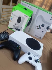 بلايستيشن 4 • بلايستيشن VR • اكس بوكس سيريس اس
