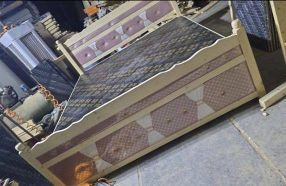 جرابي خشب عراقي نفرين شقل درجا اولى يوجد توصيل لحجز رقم واتساب 📞 ***********
