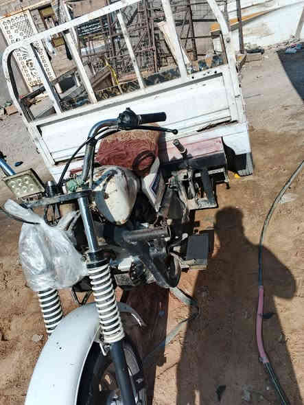 سلام عليكم ستوته البيع اوراق موجوتات سعر  مليون وميه وبيه مجال الشراي يتصل على الرقم ***********مكاني صالحيه قرب سيد جابر
