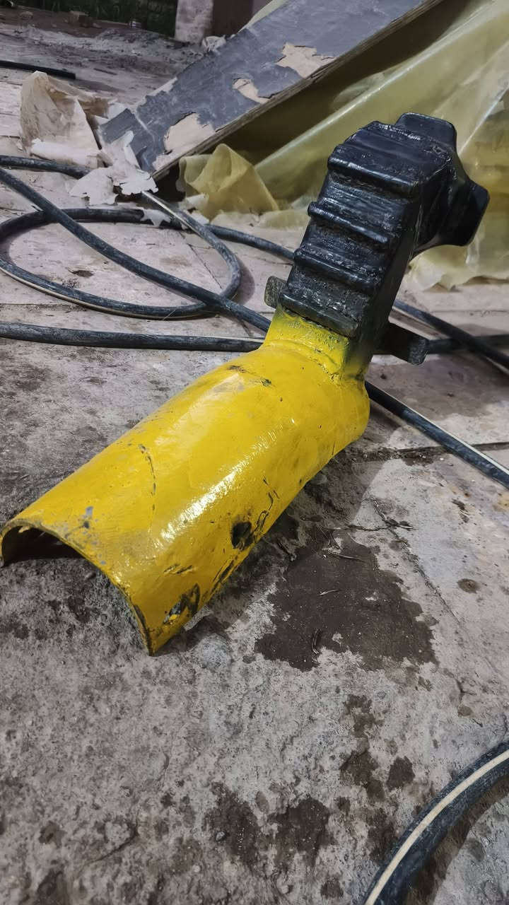 نزال للبيع السعر خاص
***********
