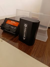 بطاريات سوني • A7RIII A7C A660 • بدون شاحن