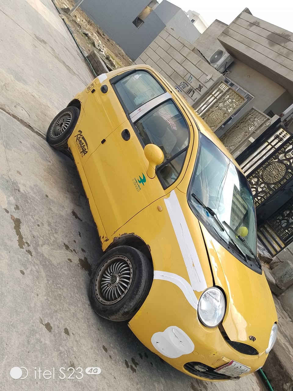 كوكو للبيع موديل 2011 رقم بغداد سنويه 27 محرك بي خيط بخار الباقي كفاله شرط بدون ضرر مكاني موصل سعر 23 وبي مجال ***********
***********
