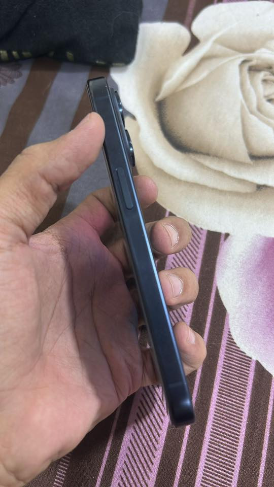 السلام عليكم

ايفون 15 برو فقط برو
ذ٢٥٦
بطارية ٨٥
اللون نيلي
ولا شخطة ولا مبدل بي شيى ولا بي مشكلة
باكيته وملحقاته كامله

للمراوس مع شيى اقل وفرق
او للبيع بسعر 750 الف قفل قفل

*********** واتساب فقط
