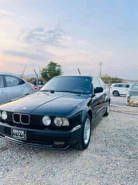 سلاو هاورێیان BMW520. مۆدیل ٩١ئارم پلاستیک هەولێر پێشوپشت کەپس بێداحم بێ براوە گێرومەکینە بەشەرتی فیتەر کارەبایەتی بەشەرت توندوتۆلی بەشەرت دینار مەسرەفی تیانیە بۆسەحریش داوای٣٦ مەجالەکی برایانە لێدەکەم بۆزانیاری زیاتر یان نامە بنێرە یان تەلەفۆن بکە وەتسئاپ ڤایبەر لەسەر ئەورەقەمەیە *********** لەخزمەت هەمولایەک داین سوران
