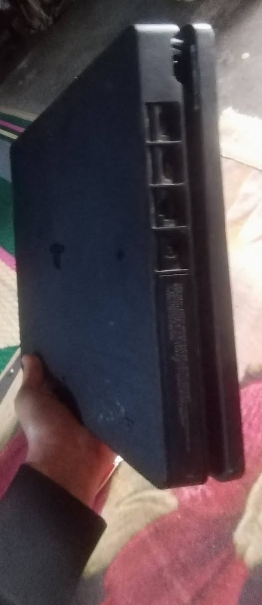 السلام عليكم بلي فور برو ناقصه بس تهكير سعره 175وبي مجال ويا يده وحده مكاني بغداد حي اور


**إذا كنت صاحب هذا الإعلان وتريد حذفه لأي سبب، رجاءا أرسل رسالة إلى الدعم الفني**