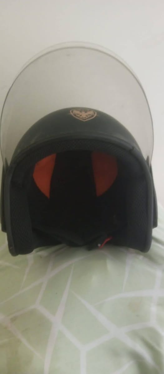 صندوك دلفري لون اصفر نضيف سعره 25
صندوك لون لأحمر بي كسر خفيف سعره 15 الف 

خوذه نضيفه سعر 13 الف


**إذا كنت صاحب هذا الإعلان وتريد حذفه لأي سبب، رجاءا أرسل رسالة إلى الدعم الفني**