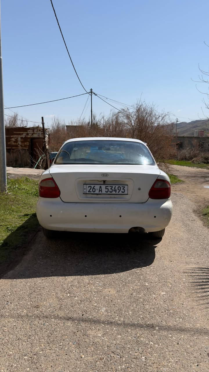 السلام عليكم
للبيع سيارة 

نوع كيا كريدوس 

موديل 1998

رقم صلاح الدين شرط التحويل 

صدر مامي جديد خلفي نص عمر 

4تايرات اخو الجديد 

كير محرك شرط 

كهربائيات كلها شرط 

تبريد يحتاج غاز تدفئة شغاله 

ملاحظة السياره مصبوغه حزام 

السعر المطلوب 30ورقه اوبيهامجال قليل 

مكان السياره صلاح الدين بيجي قريه المسحك 

للاستفسار اتصل ***********
