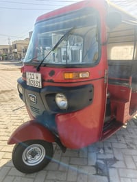 تكتك للبيع موديل ١٨ للعنوان الحسينه مال راجديه 07713382552