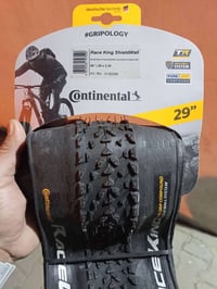 زوج اطارات كونتننال 29 ×2.20 جدد 07815373557