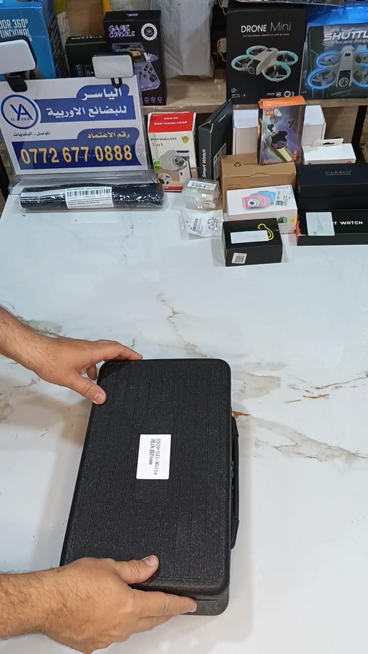 SX1 الدرون الاحترافية
المواصفات كيمبل 4K واي فاي مع كاميرا اضافية اسفل الطائرة HD مع ريموت شحن بشاشة بدقة عالية مع كافة الملحقات و جنطة.

التواصل عالخاص او واتساب ***********.
