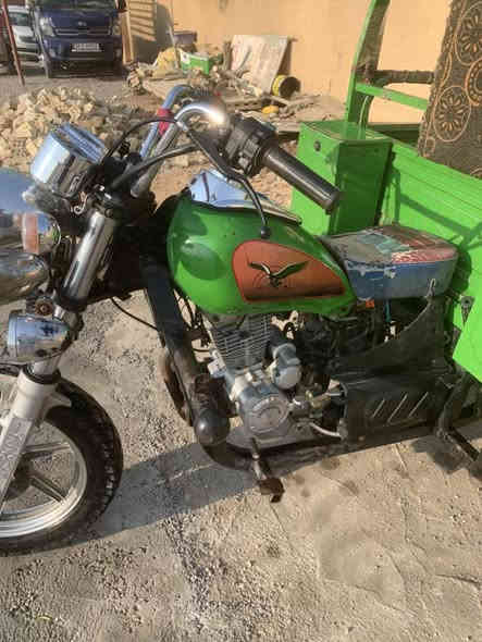 صقر موديل 21 اوراق مكفوله من كل شيء محرك شاصي ركبه مكان بغداد النهروان 
اتصال***********
واتساب ***********
