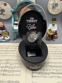 الهوية والإصدار الموديل: Tissot T-Race Marc Marquez Limited Edition.  ...
